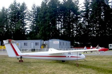 Let L-23 Super Blaník