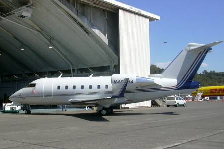 Bombardier CL-600-2B16 Challenger 604