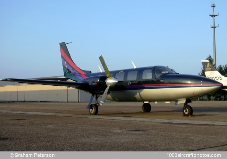 Smith Aerostar 601P