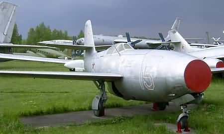 Yakovlev Yak-23