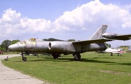 Ilyushin Il-28U