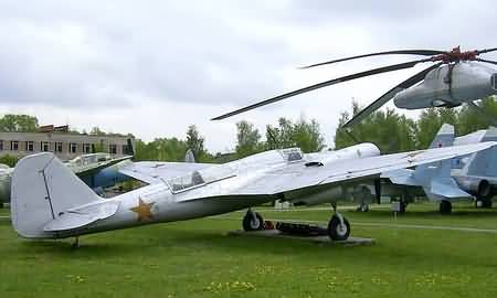 Tupolev ANT-40
