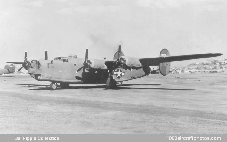 Consolidated 32 B-24J Liberator