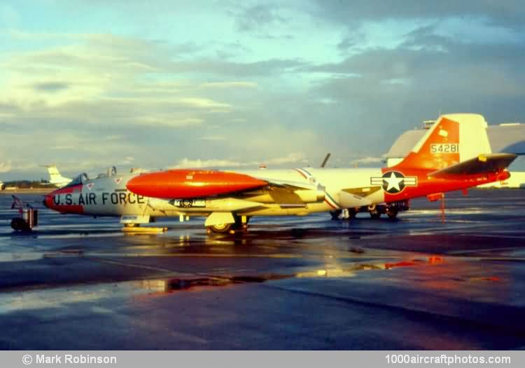 Martin 272E EB-57E Canberra