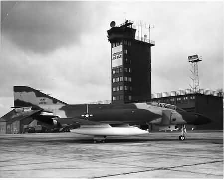 McDonnell 98EN F-4D Phantom II