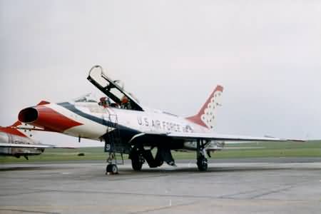 North American NA-243 F-100F Super Sabre