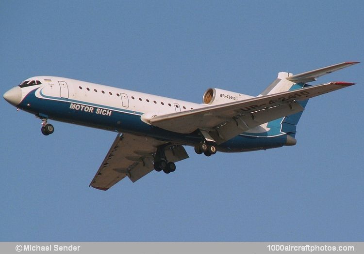 Yakovlev Yak-42D