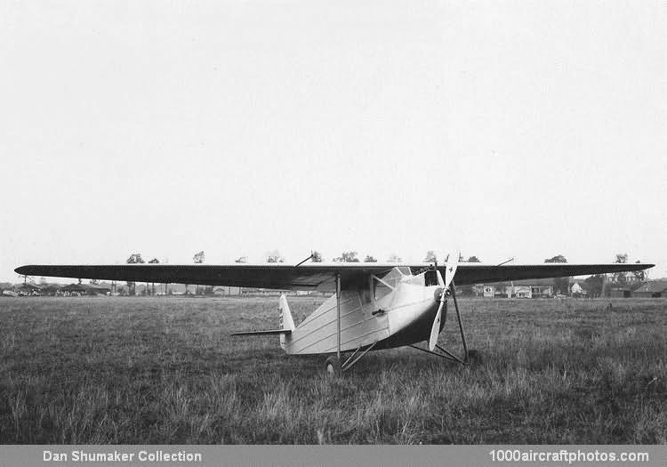 Saunders A.10