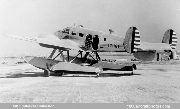 Beech C18S AT-7A Navigator