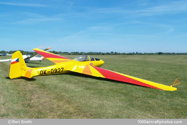 Letov LF-107 Lunak