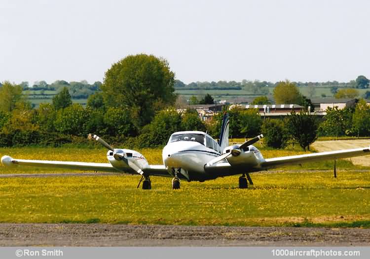 Piper PA-39 Twin Comanche C/R