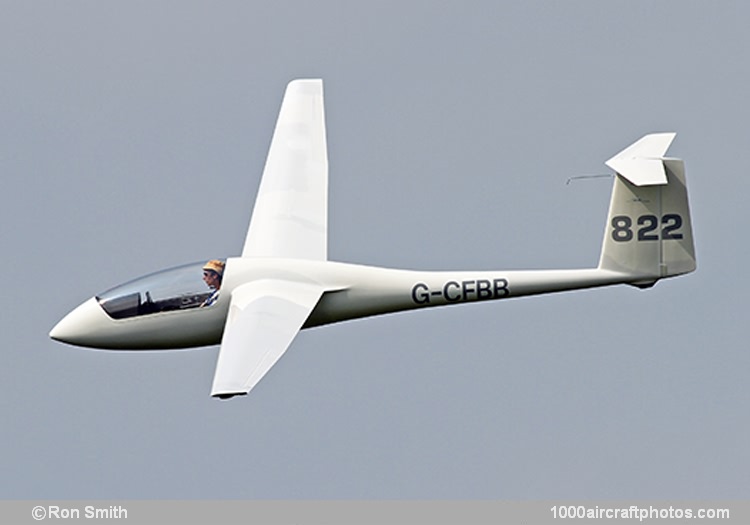 Schempp-Hirth Standard Cirrus