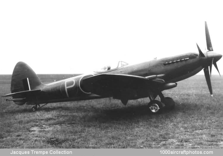 Supermarine 388 Seafire F.Mk.47
