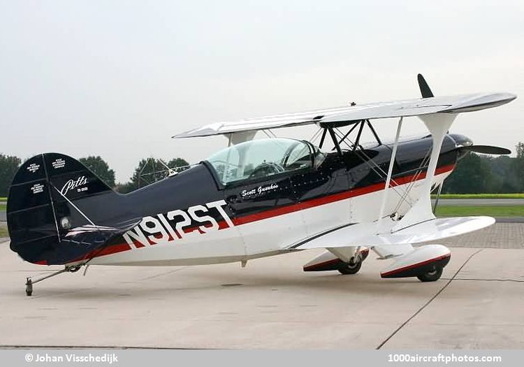 Pitts S-2B Special