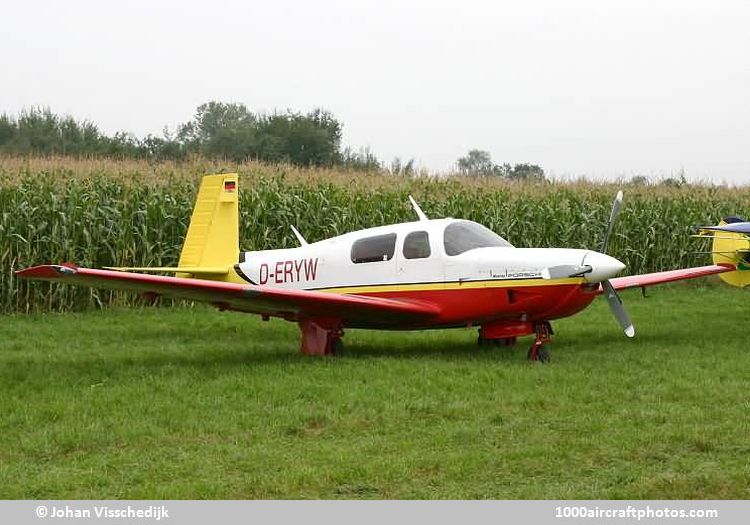 Mooney M-20L