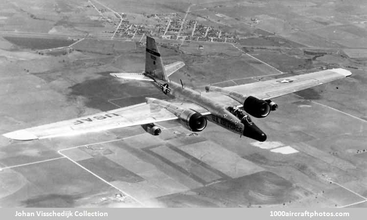 General Dynamics RB-57F