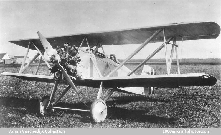 Curtiss 39 F4C-1