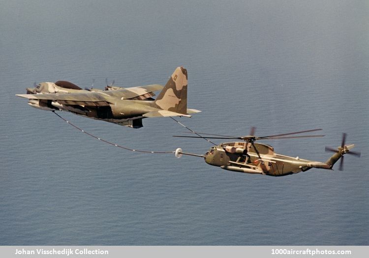 Lockheed 382 HC-130P Hercules & Sikorsky S-65A HH-53B Super Jolly