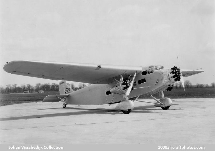 Ford 11-AT Tri-Motor