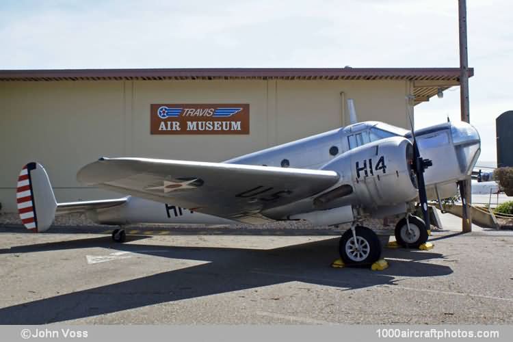 Beech 18 AT-11 Kansan