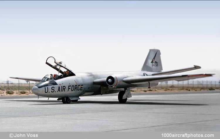 Martin 272E B-57E Canberra