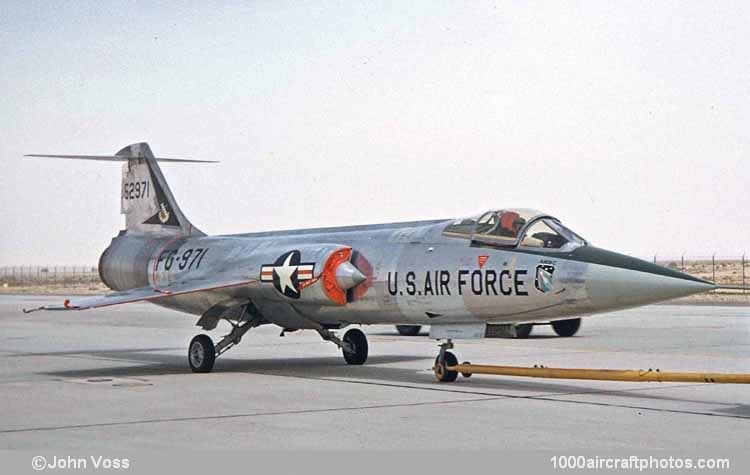 Lockheed 183-93-02 YF-104A Starfighter