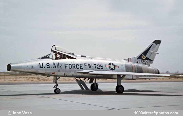 North American NA-214 F-100C Super Sabre