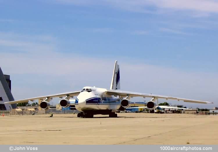 Antonov An-124-100 Ruslan