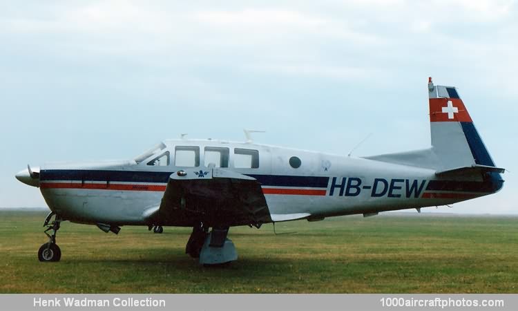 Mooney M-22 Mustang