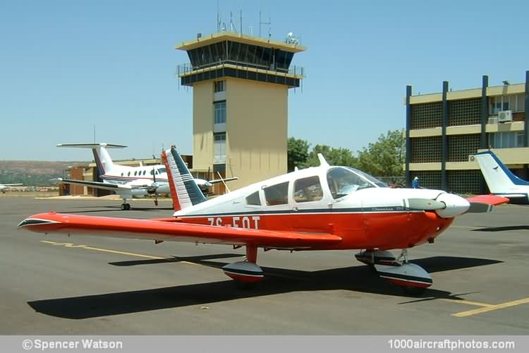 Piper PA-28-235 Cherokee