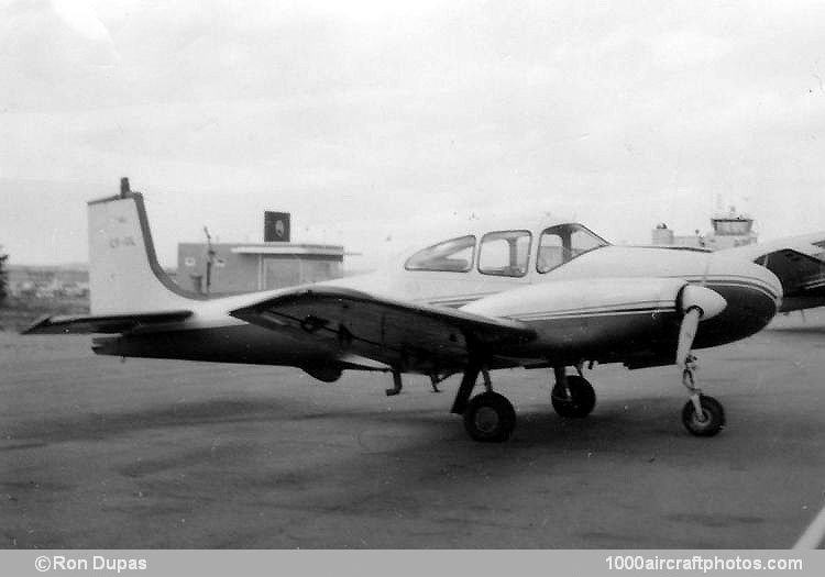 Temco D-16 Riley Twin