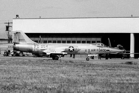 Lockheed 183 F-104A Starfighter