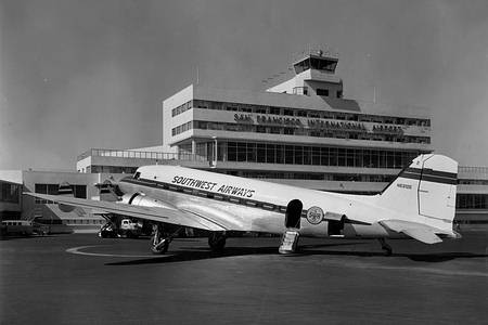 Douglas DC-3C