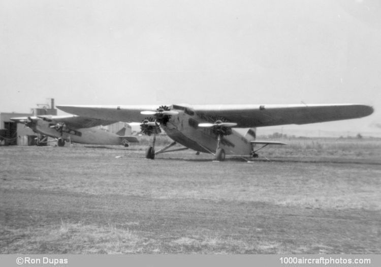 Ford 4-AT-B Tri-Motor