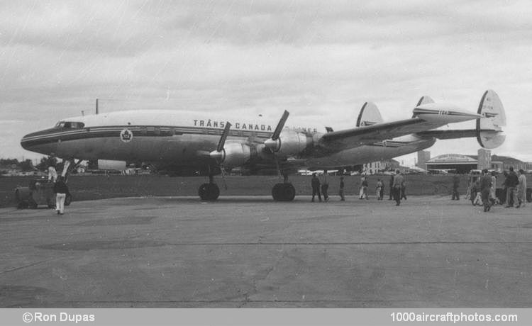 Lockheed 1049G-82-161 Super Constellation